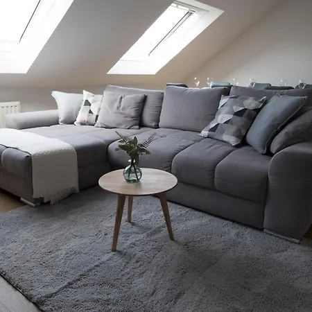 Appartamento Ueber Den Daechern Von Coblenza